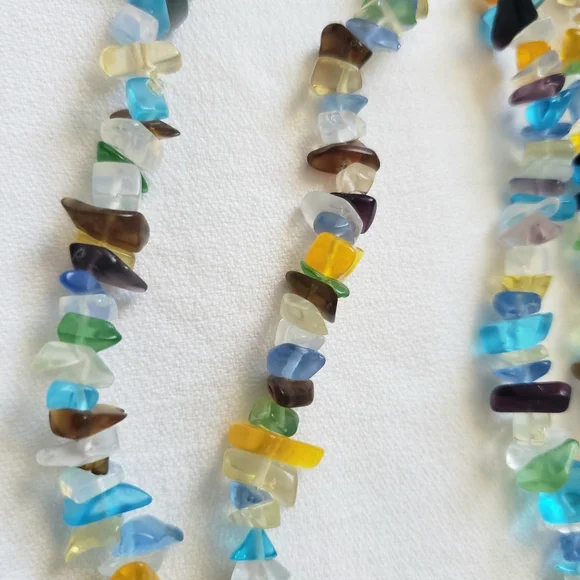 Two Long Strands Stone/ Glass Chips - Picture 6 of 12